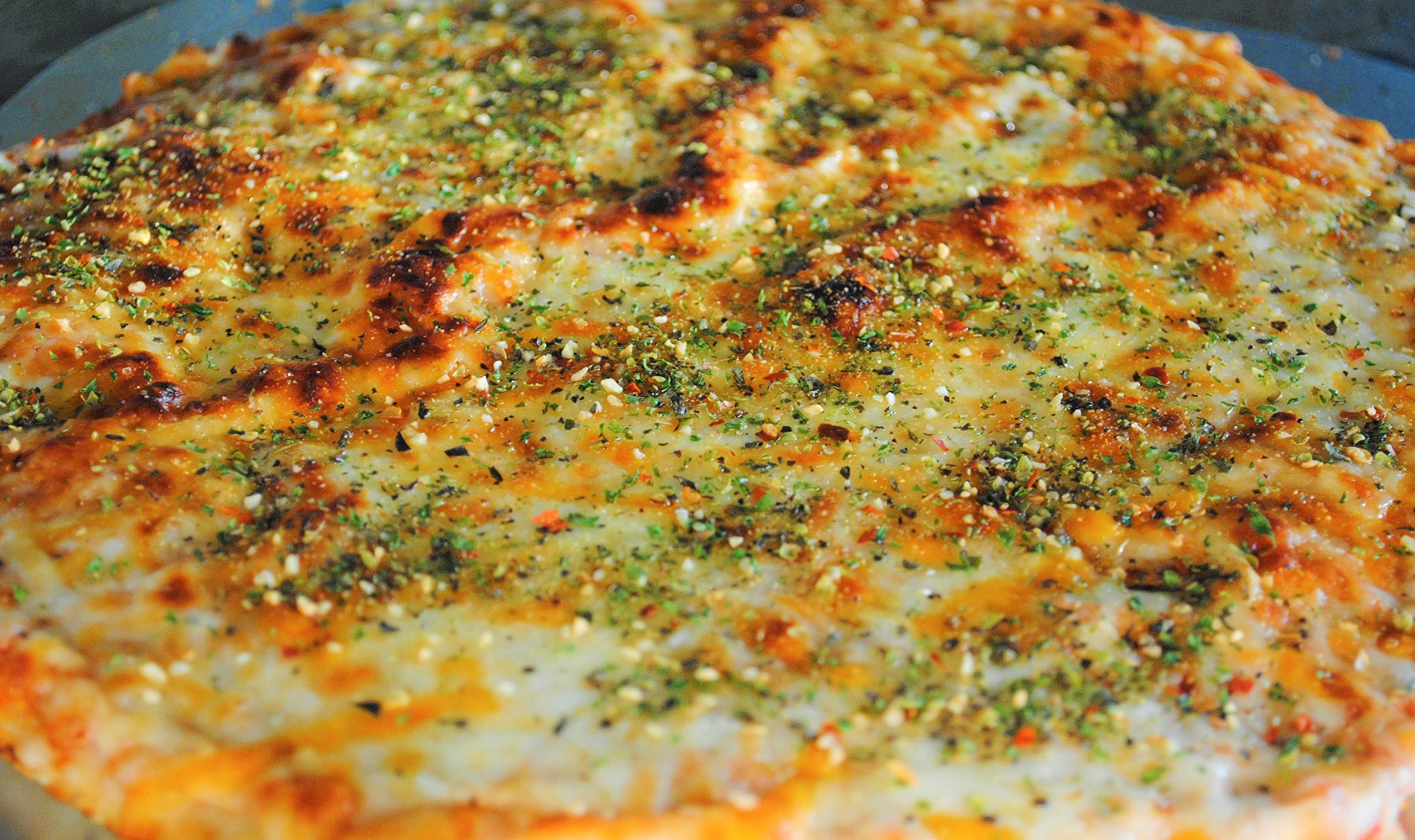 Tuscany aromatic herb blend featuring oregano, basil, and garlic for versatile cooking.