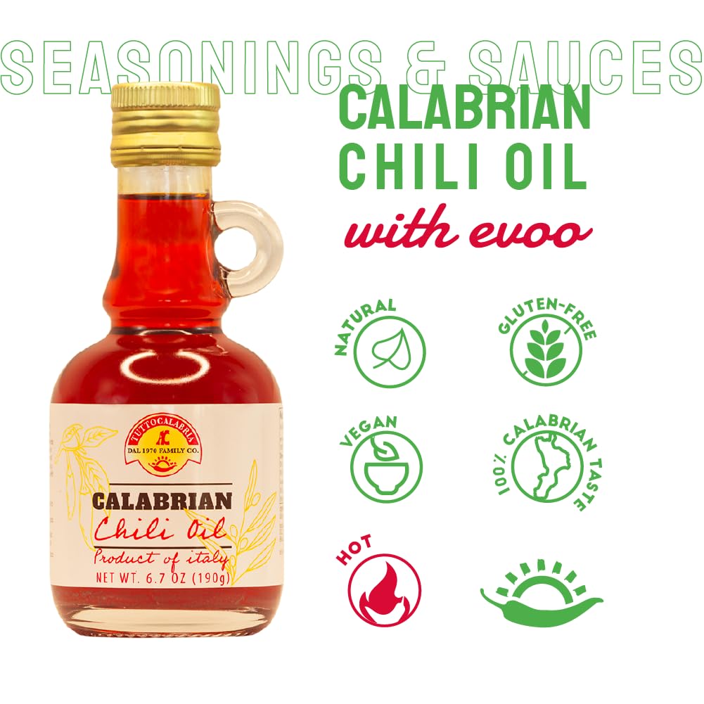 Close view of TUTTOCALABRIA bottle label with Calabrian peppers