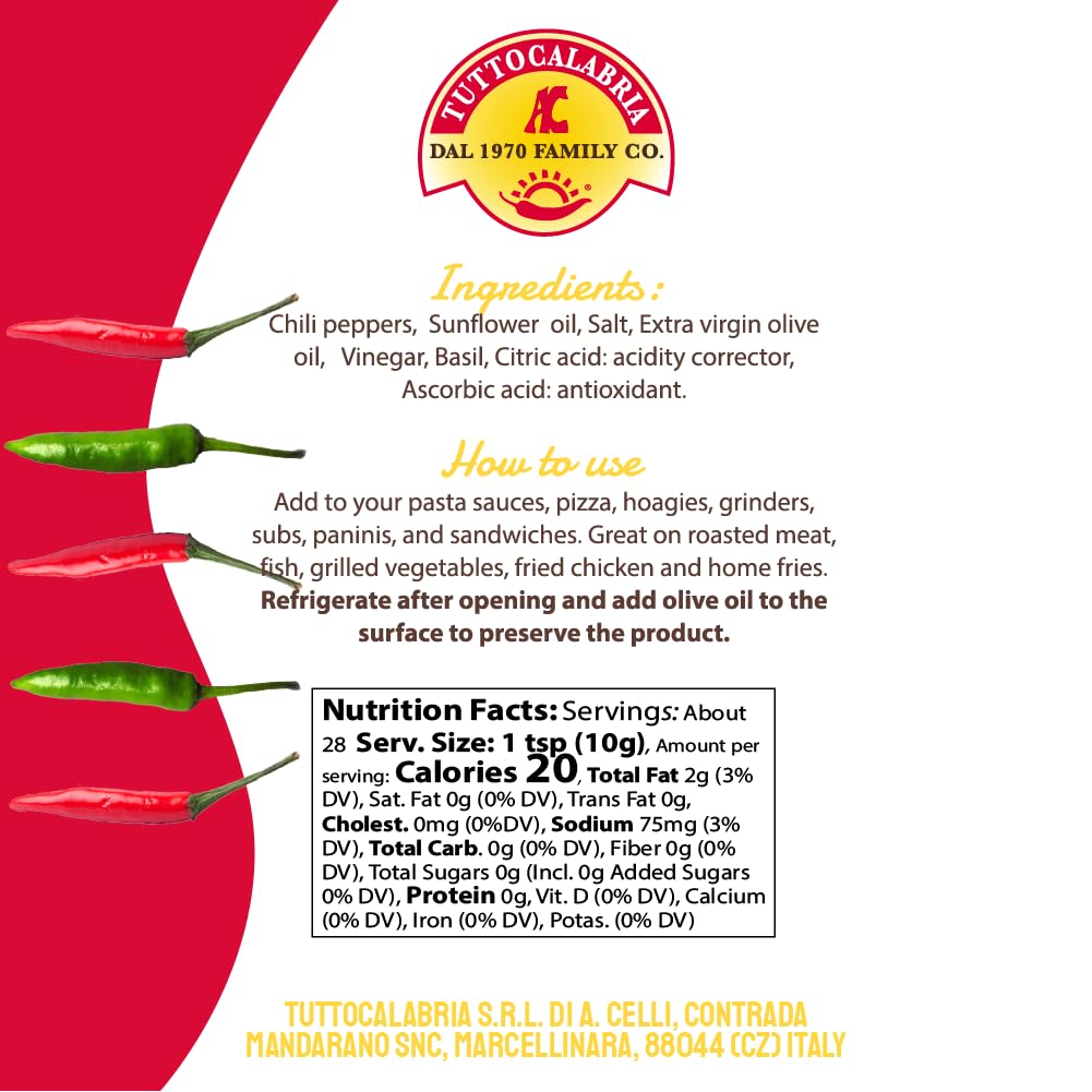 TuttoCalabria chili paste label detail shows premium craftsmanship and authentic aroma.