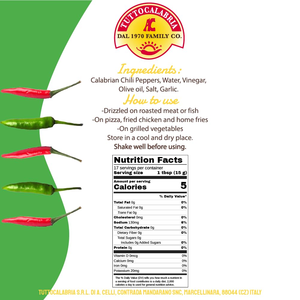Pouring TUTTOCALABRIA hot sauce, ideal for wings and grilled meats