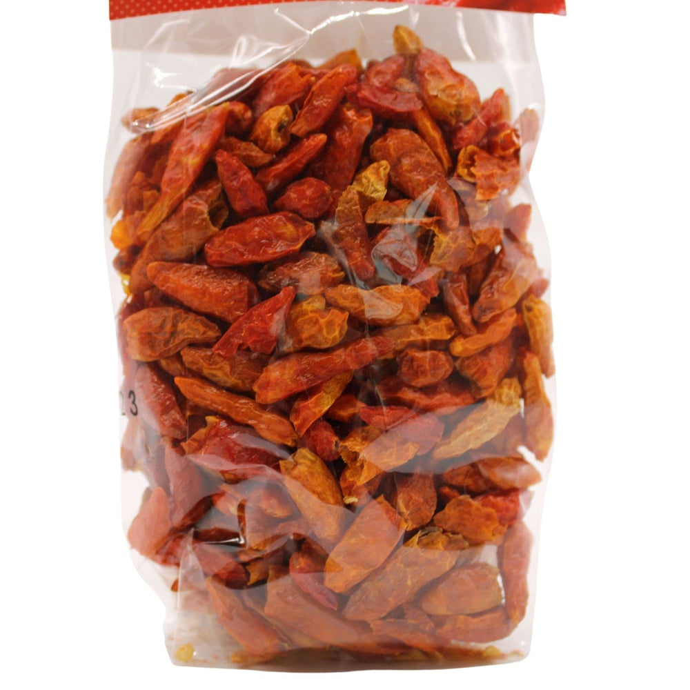 TUTTOCALABRIA Diavoletti pepper garnish on a plate adds color and heat.