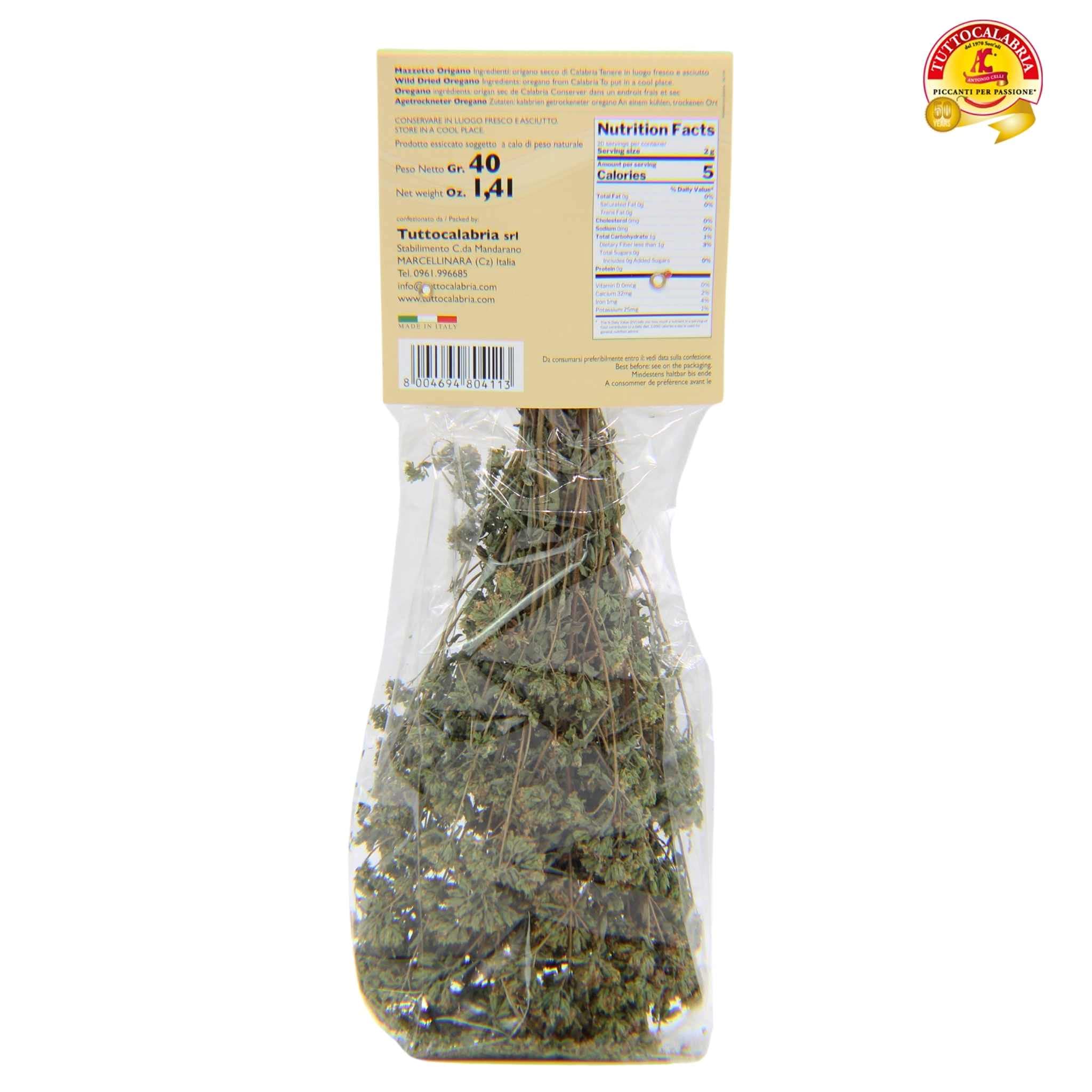 TUTTOCALABRIA oregano dried bundle closeup showcases rich herbs ideal for finishing dishes.