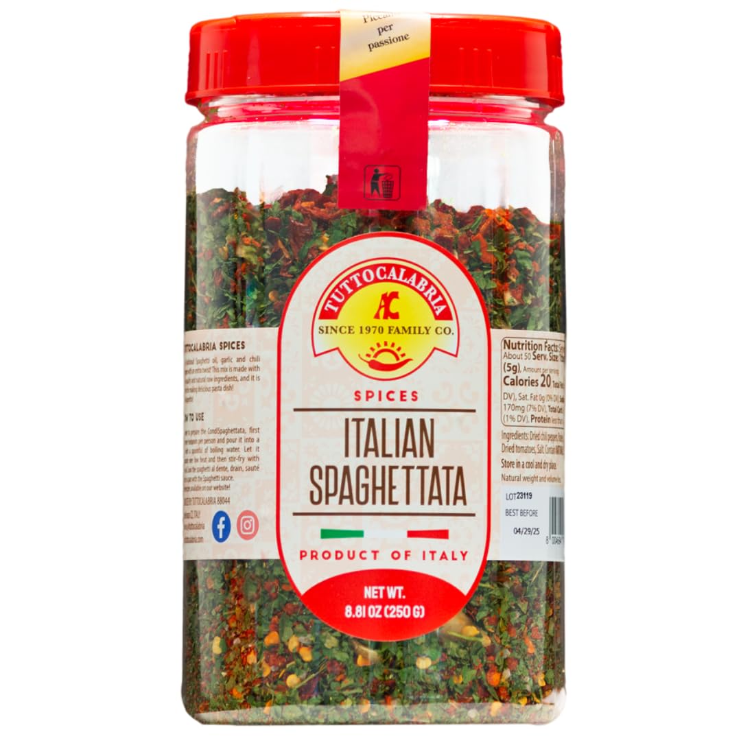 TUTTOCALABRIA spaghetti sauce seasoning in pan with olive oil, sizzling.