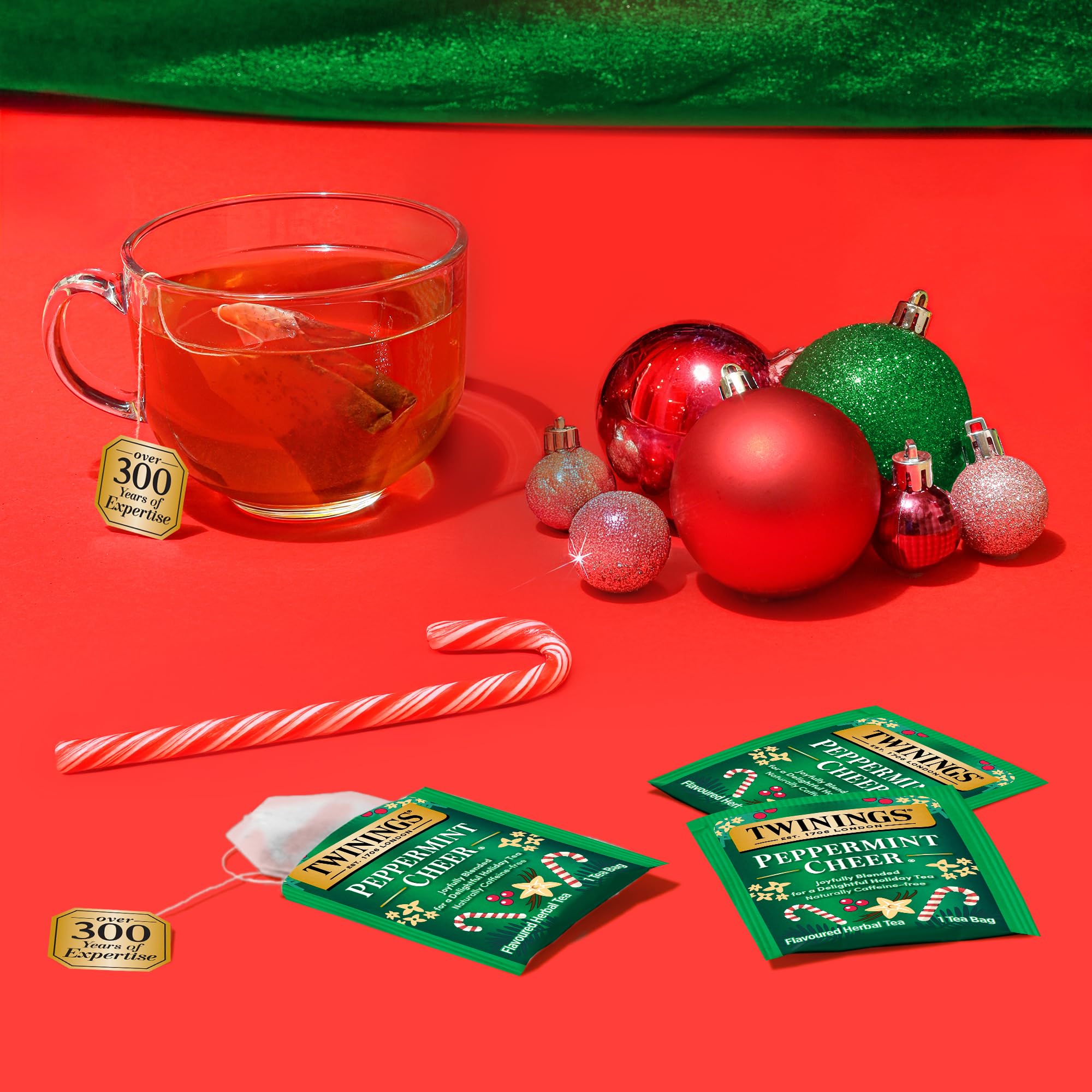 Gift-ready Twinings holiday set with 40 tea bags