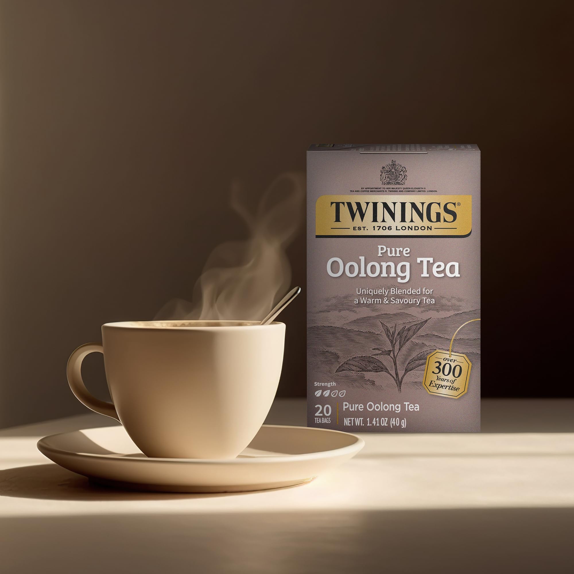 Twinings Pure Oolong Tea sealed packaging preserves aroma and flavor.