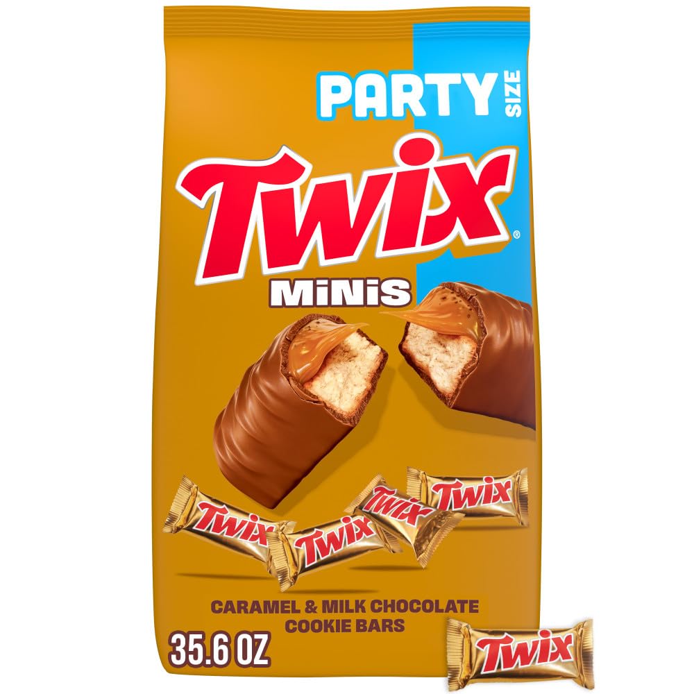 Twix Minis caramel bag front view, a shareable party treat ready to go.
