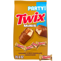 Twix Minis caramel bag front view, a shareable party treat ready to go.