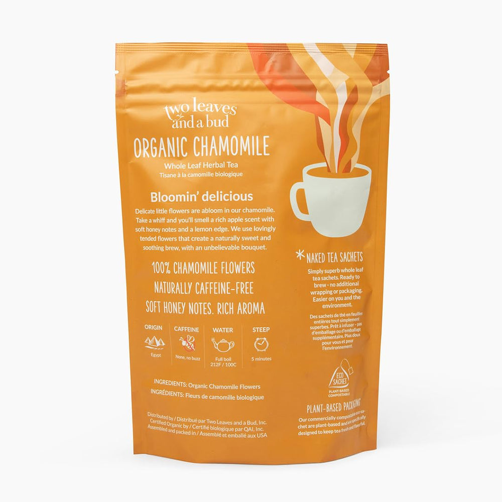 Two Leaves and a Bud pyramid sachets infusing for fuller flavor and aroma.