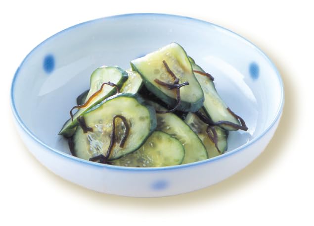 U~eipa Kurakon sliced pickles on plate for easy pairing ideas