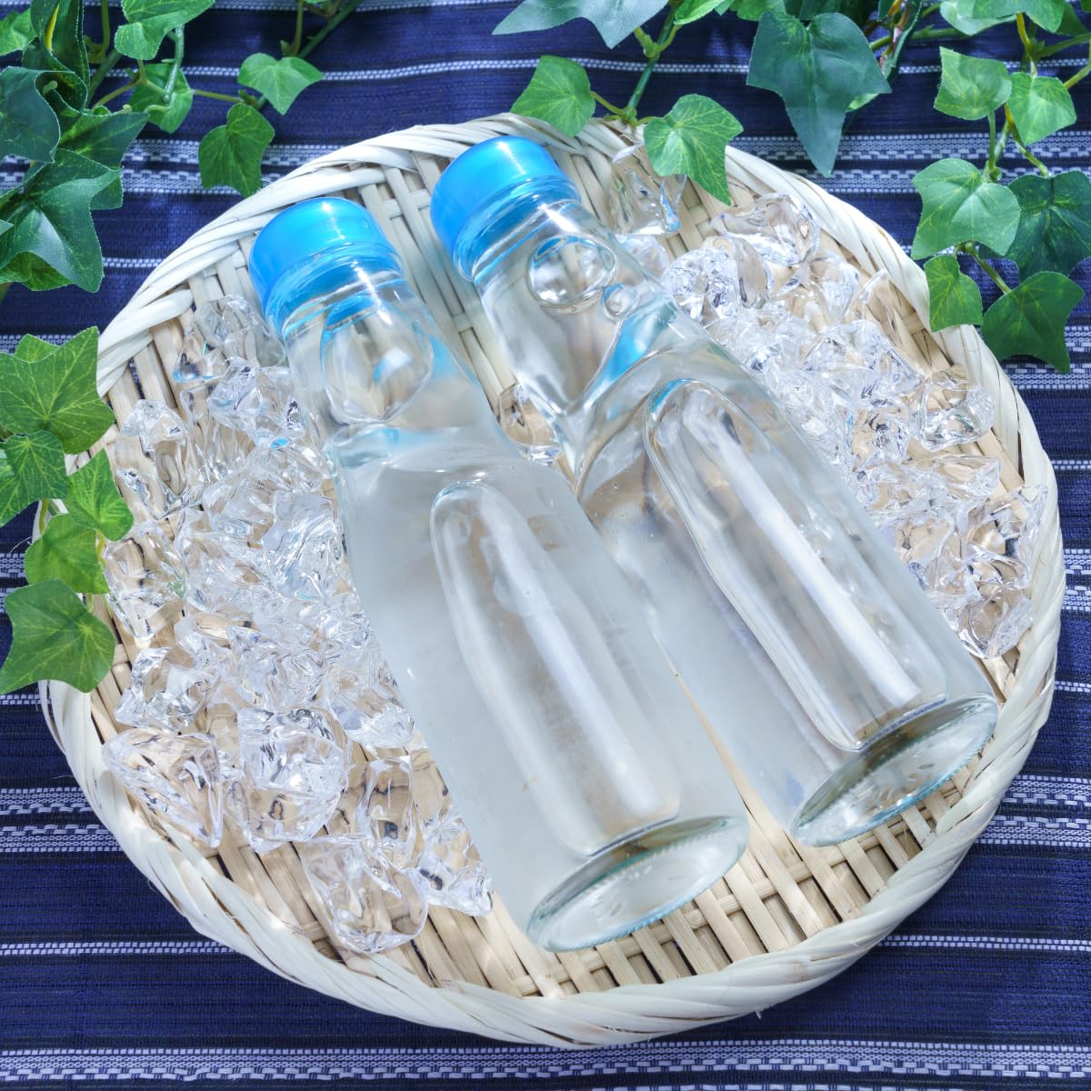 UNHA'S Ramune Lychee flavor bottle with floral-tropical notes for a tropical twist.