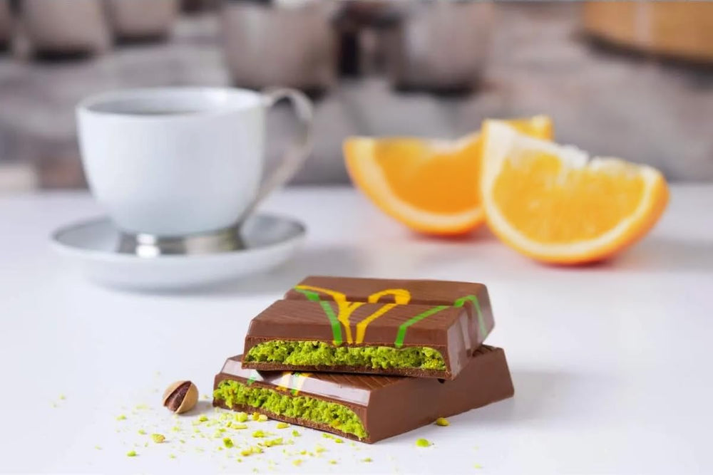UNIQBITE Dubai Pistachio Bar dessert idea plated elegantly.