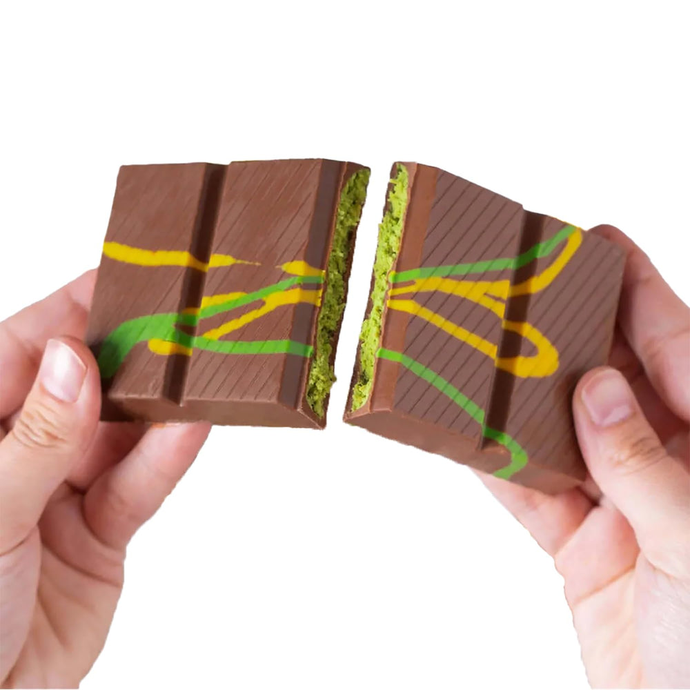 UNIQBITE Dubai Pistachio Bar packaging ready as a stylish gift.