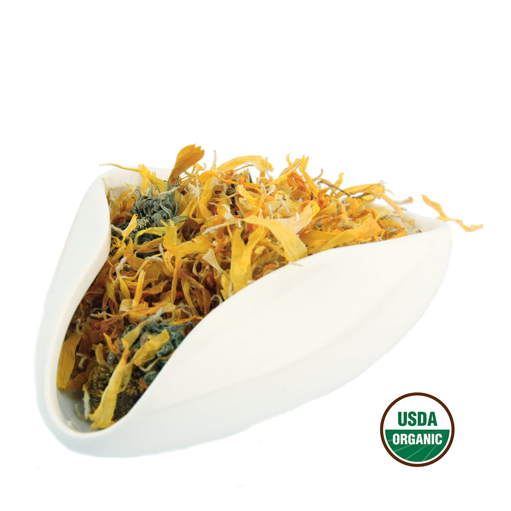US Wellness Naturals Calendula Tea steep closeup highlighting vibrant petals.