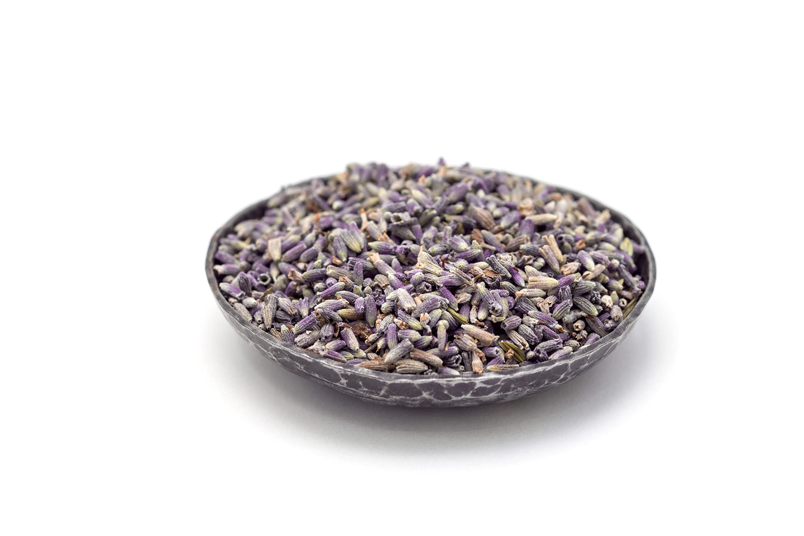 US Wellness Naturals Albanian lavender harvest in pristine fields.