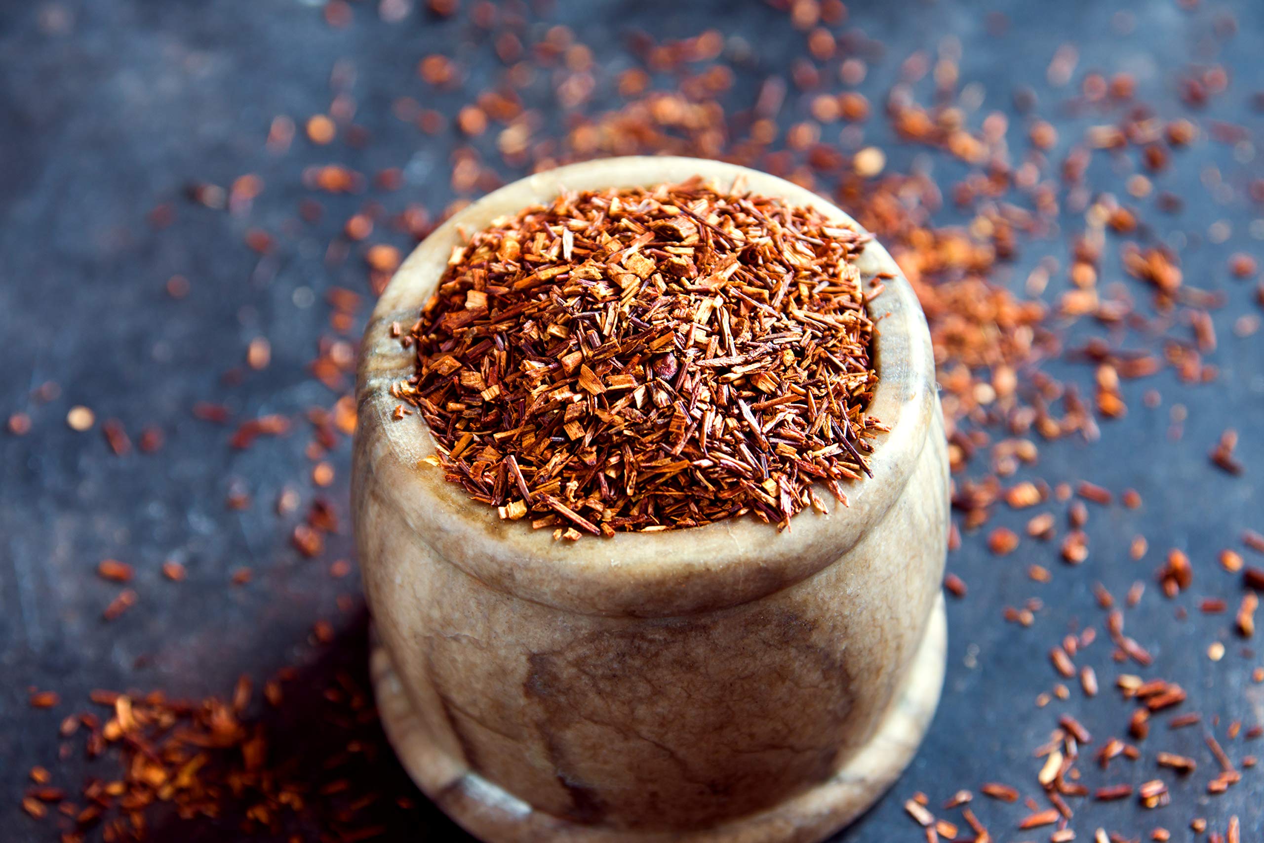 US Wellness Naturals Rooibos tea steeping yields a soothing cup in minutes