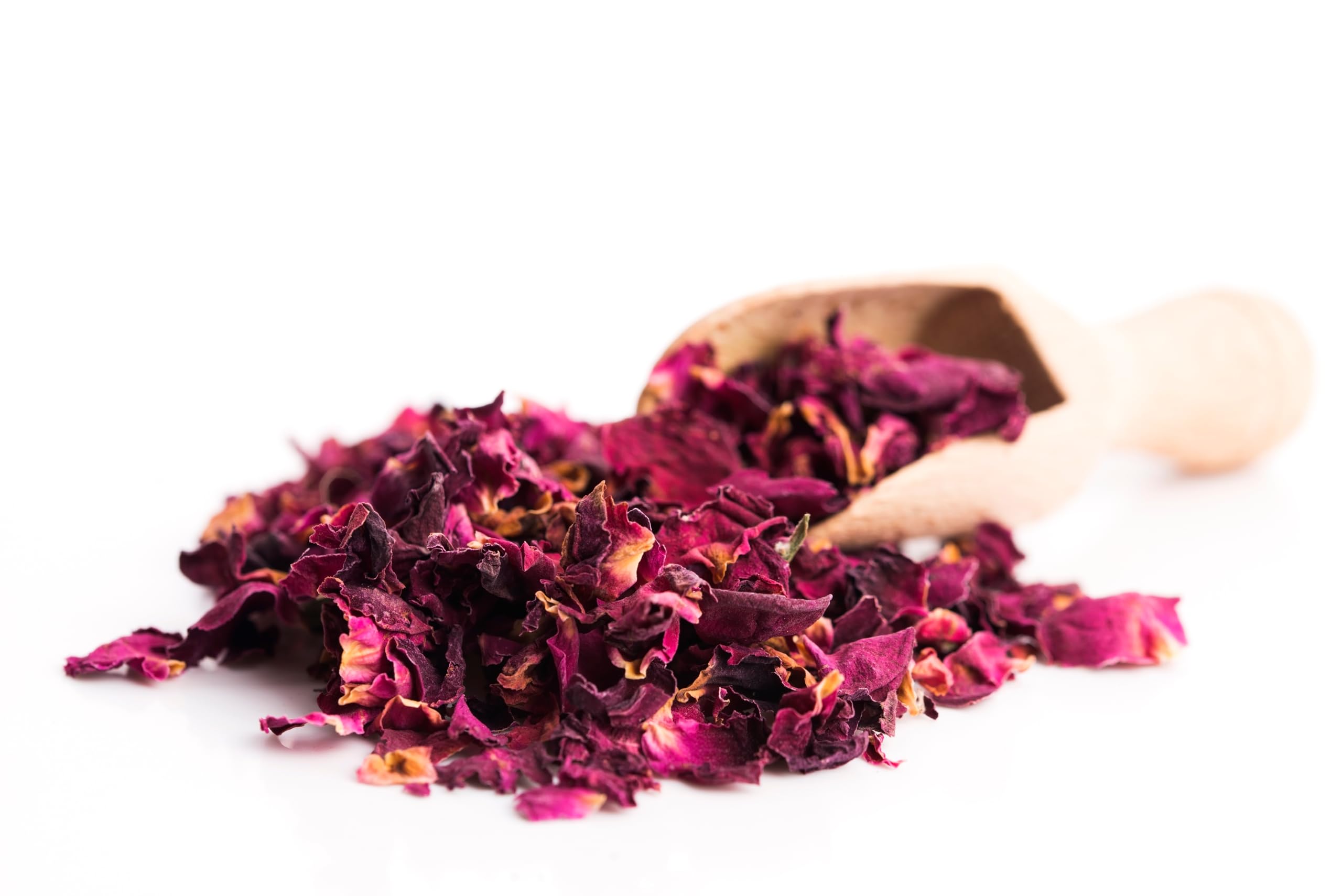 U.S. Wellness Naturals Rose Petals as dessert garnish, adding color and subtle flavor.