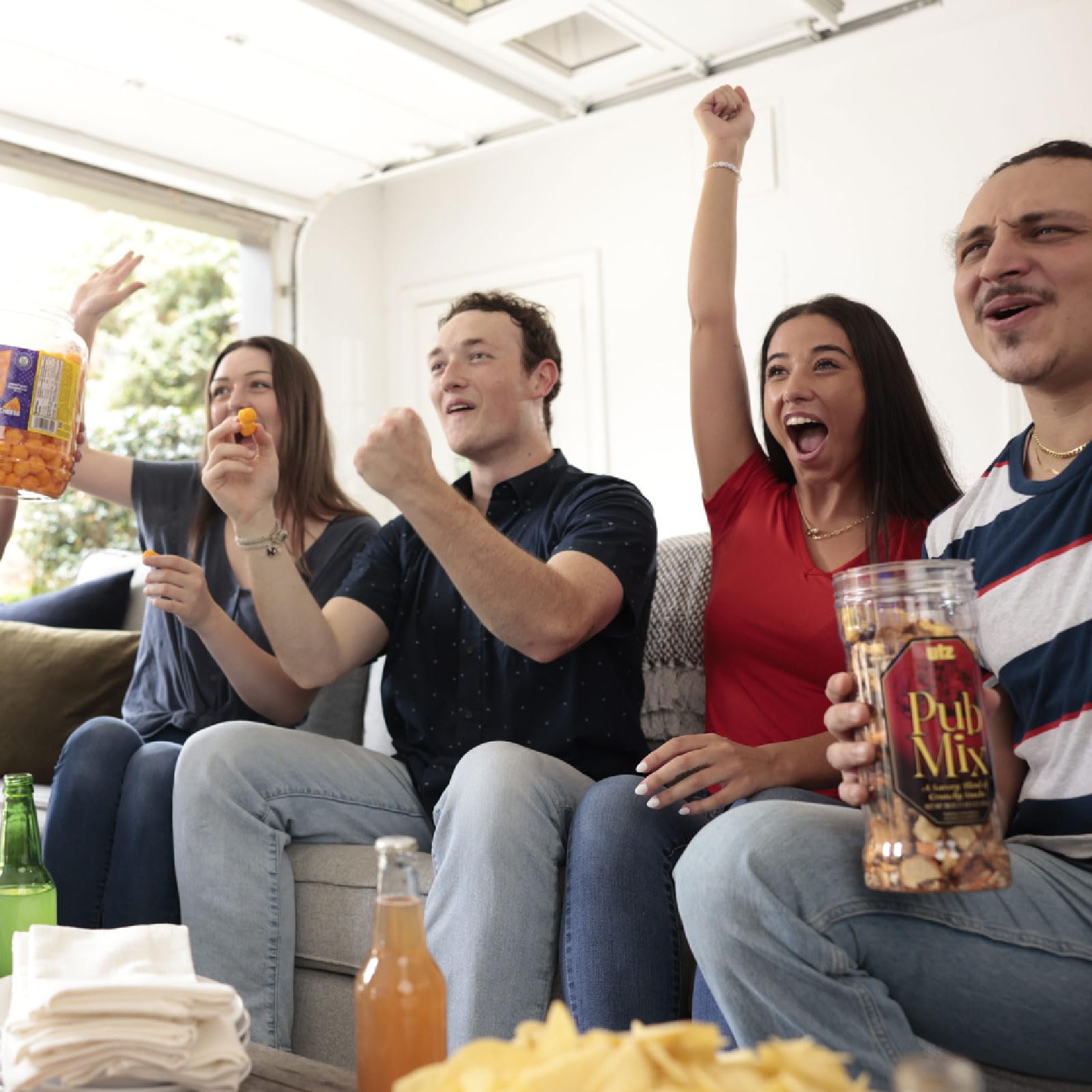 Utz Pub Mix honey mustard breadsticks closeup to pair with drinks and dips