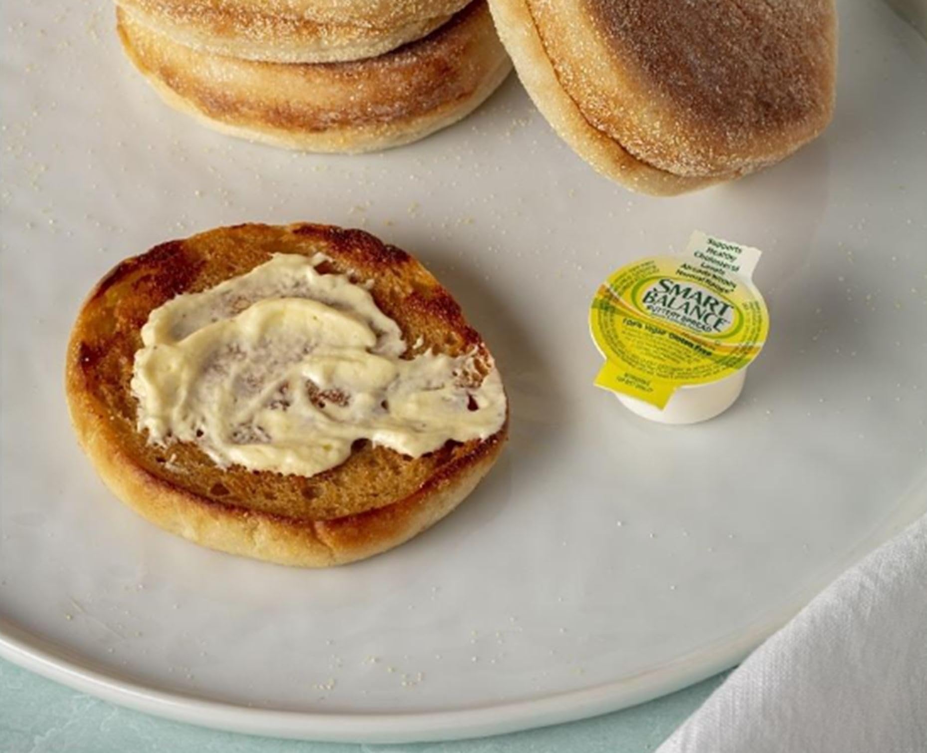 Ventura Foods Smart Balance whipped spread on display, convenient 5g portions for quick servings