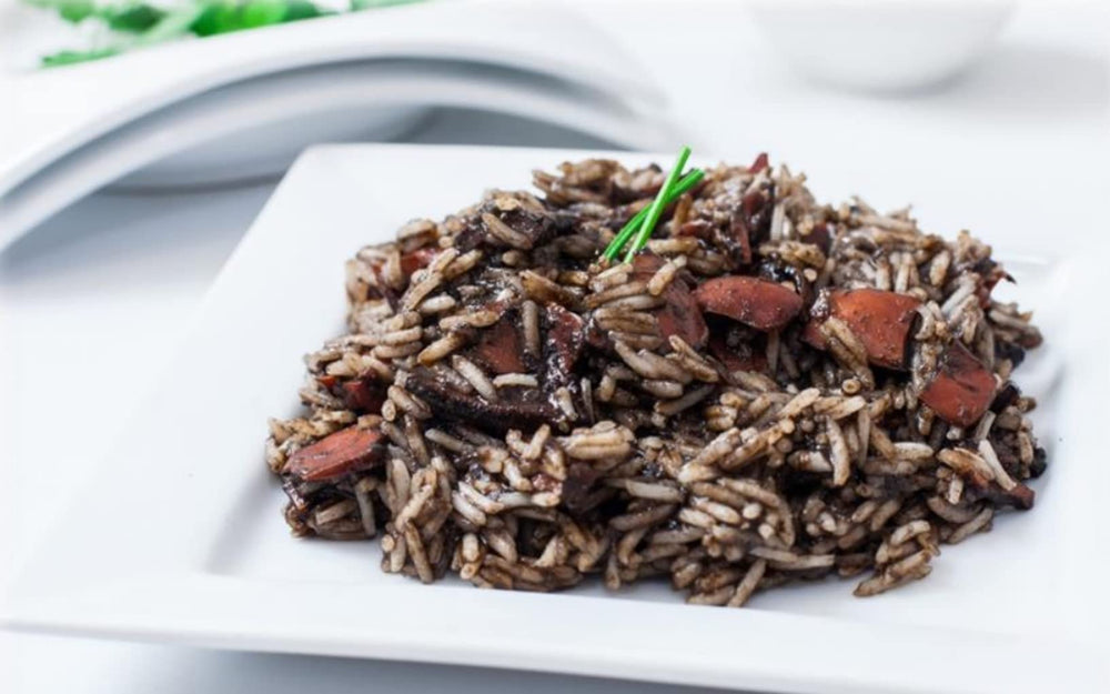 Idea for Vigo squid ink sauce stews and stir-fries.