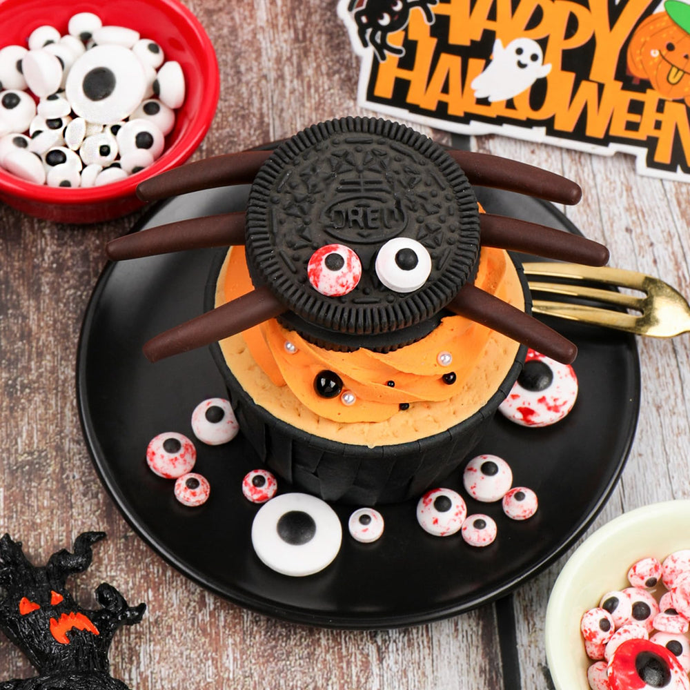 VoKaSar eyeballs elevate popcorn and snack boards for playful flair.