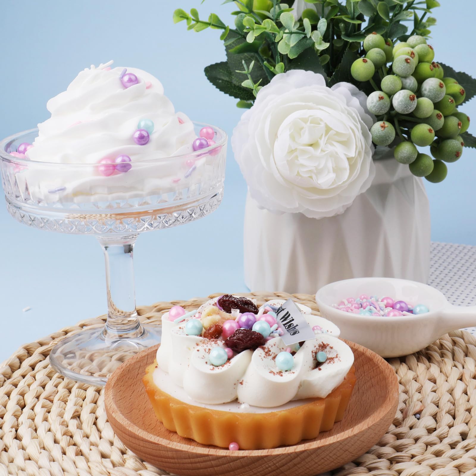 VoKaSar pink purple blue sprinkles on cupcakes and latte art