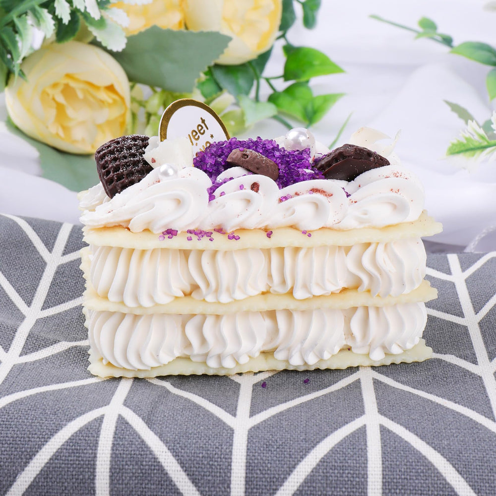 VoKaSar Purple Sprinkles on cookies creates eye-catching accents.