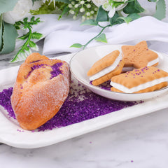 VoKaSar Purple Sprinkles on cupcakes enhances color and texture.