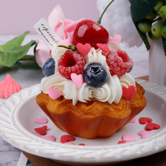 VoKaSar heart-shaped sprinkles on cupcakes create romantic, eye-catching dessert toppers.