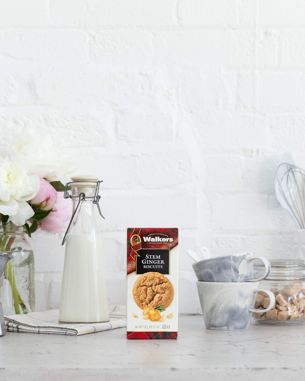 Walkers shortbread heritage box showcasing classic Scottish flavor.
