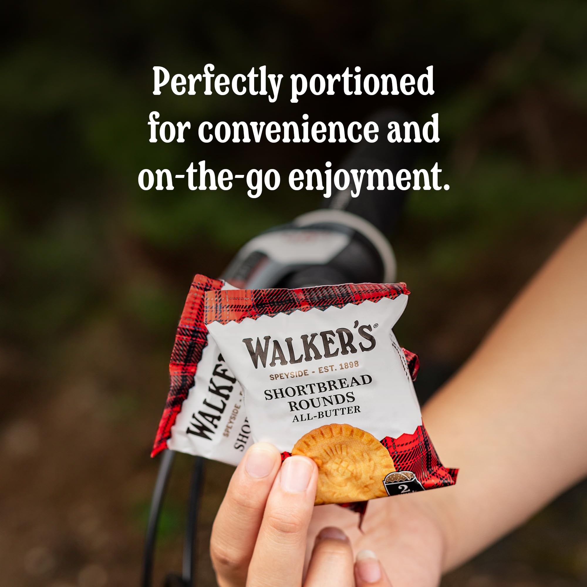 Heritage-inspired Walkers Shortbread Rounds reflecting Scottish baking tradition