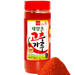Wang sun-dried gochugaru packaging highlights premium quality and vibrant red color.