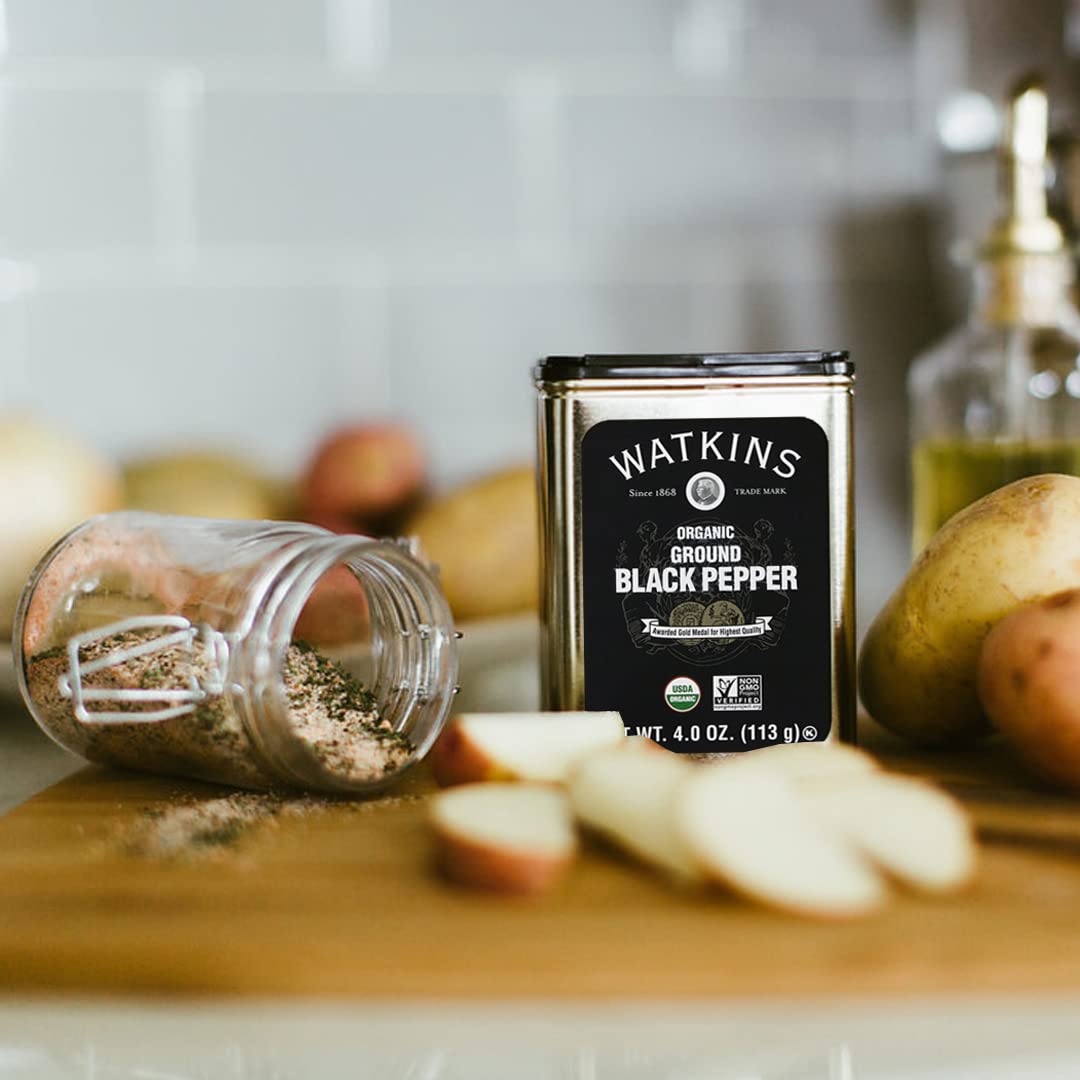 Watkins gourmet black pepper pour jar adds precise seasoning for chef-inspired meals.
