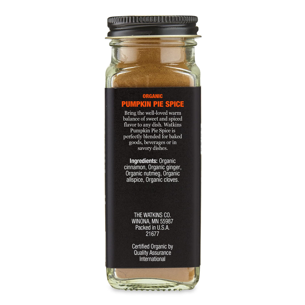Watkins Organic Pumpkin Pie Spice jar ideal for autumn baking and cozy drinks.