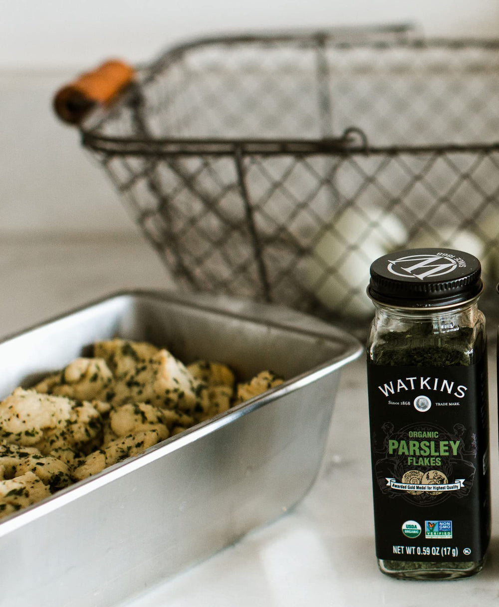 Watkins Parsley Flakes label highlighting gluten-free and kosher status