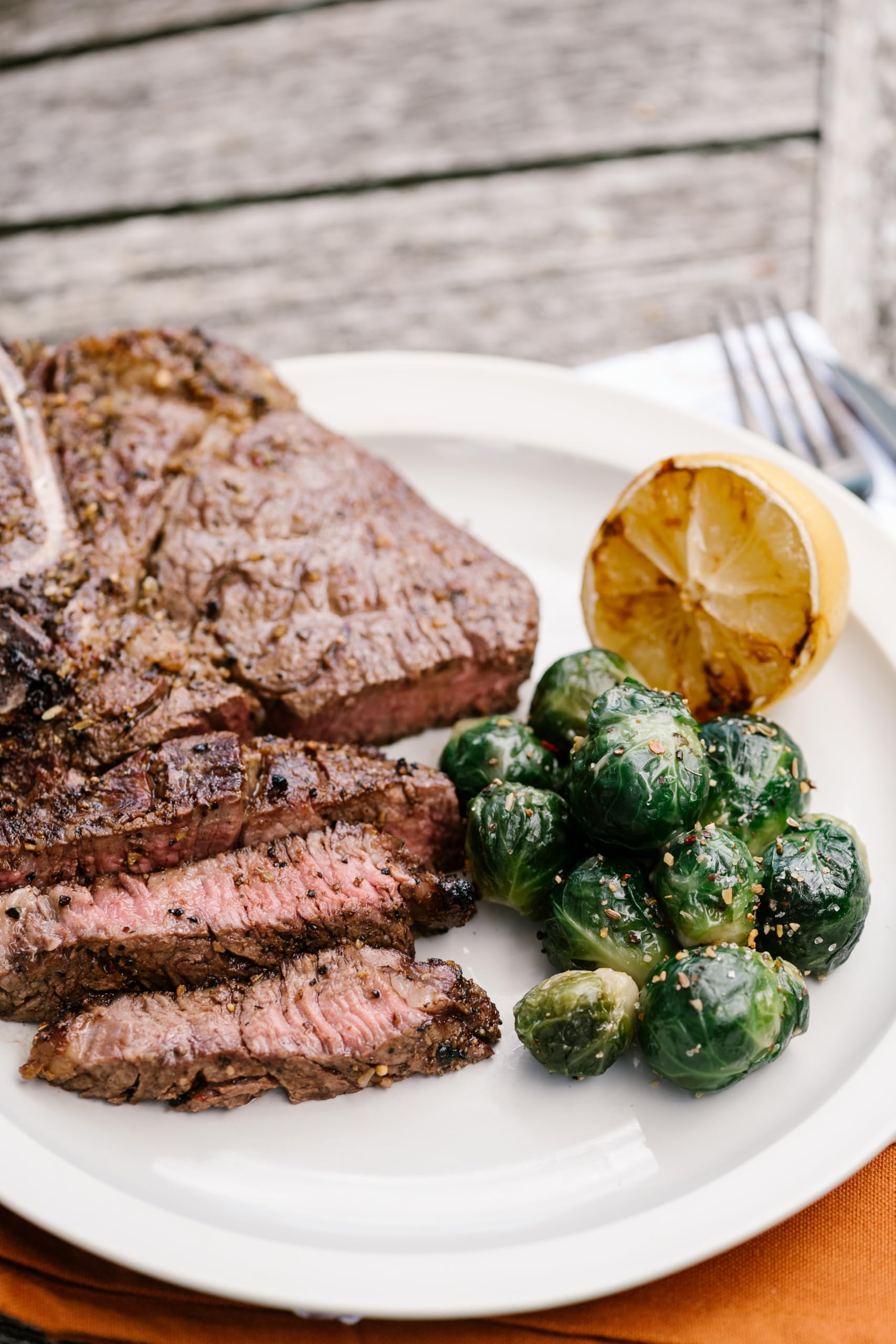 Weber KC BBQ Dry Rub vegetable grill demonstrates versatile flavor for veggies.