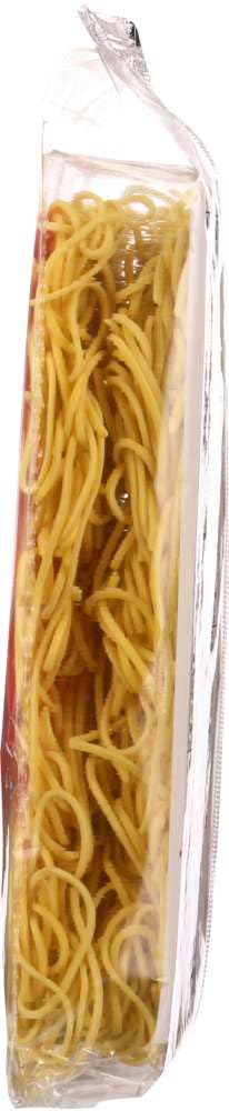 Wel-Pac Chow Mein noodles plated, ideal for family meals and quick sauces.