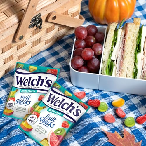 Welch's Fruit Snacks vitamin boost badge highlights vitamins A, C & E in a tasty bite.