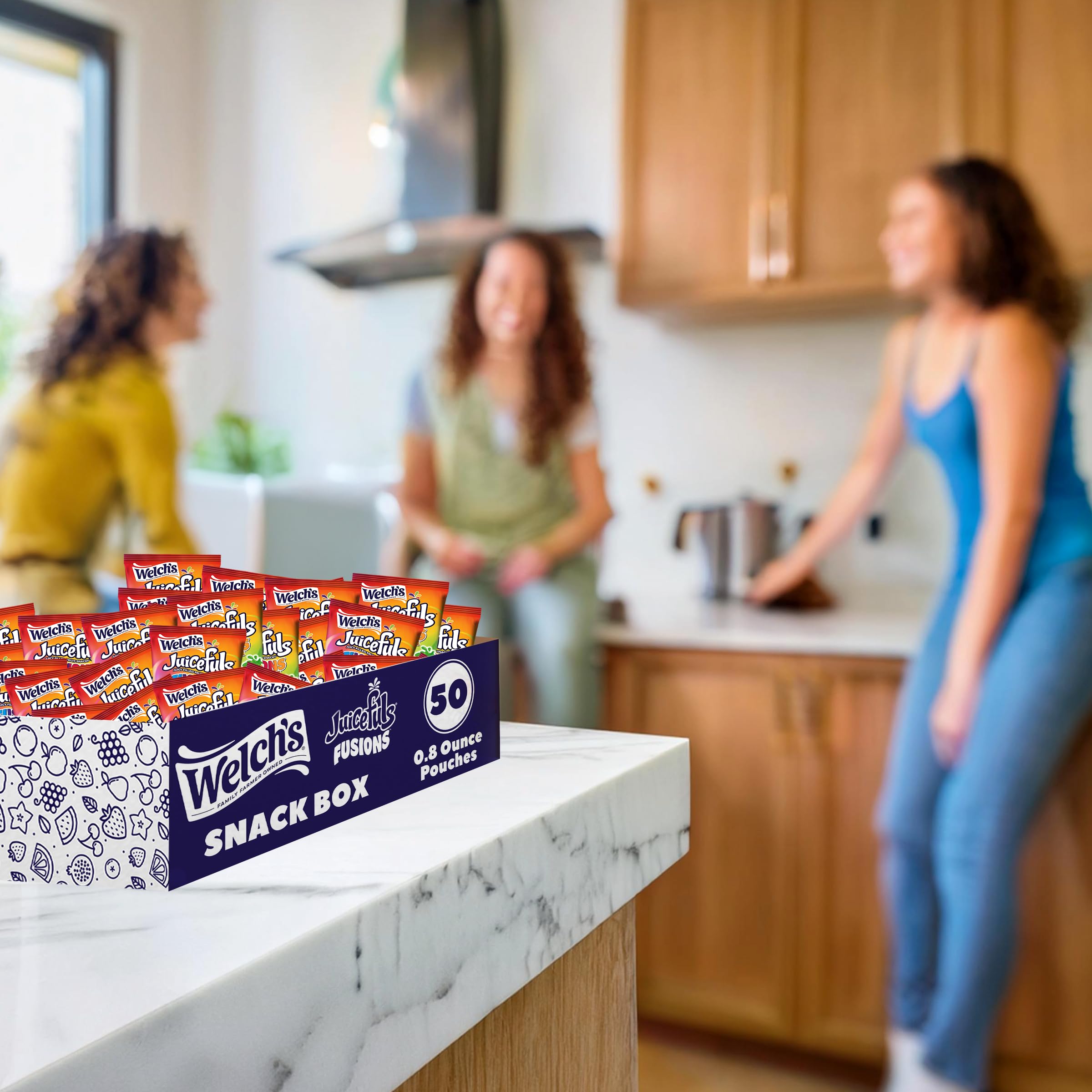 Welch's Juicefuls Fusions Natural colors and flavors, gluten-free.