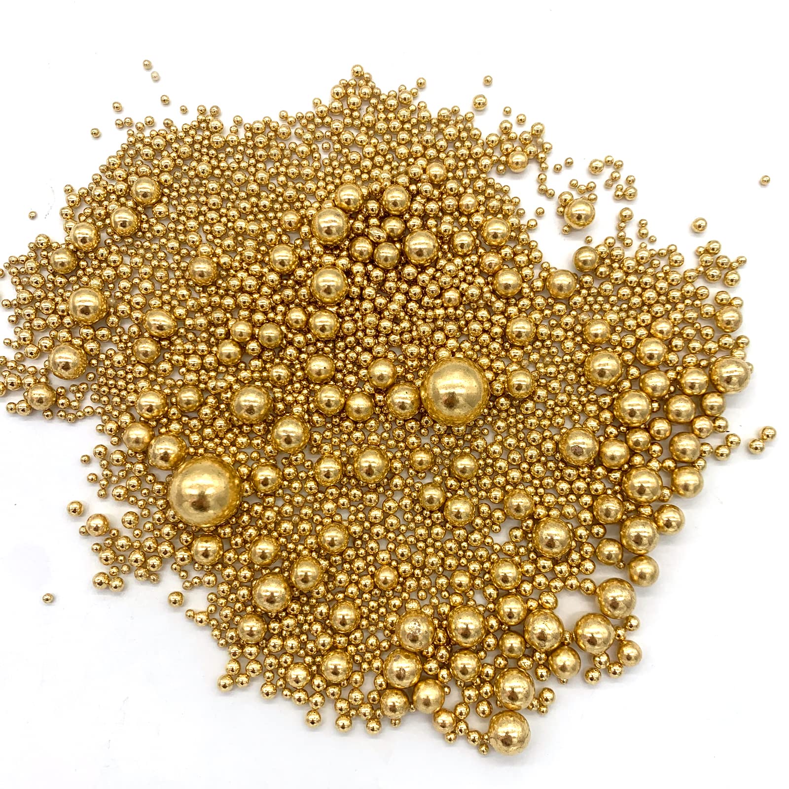 Cookies decorated with Weraru gold pearl sugar sprinkles for celebration treats