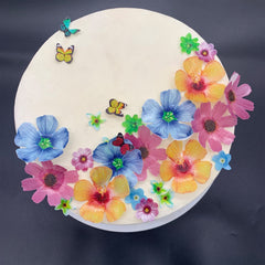 Weraru edible flowers 0.9 inch, versatile cupcake toppers.