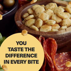 Wicked Minis Jalapeno Pepper crackers deliver a zesty kick for chili and dips.