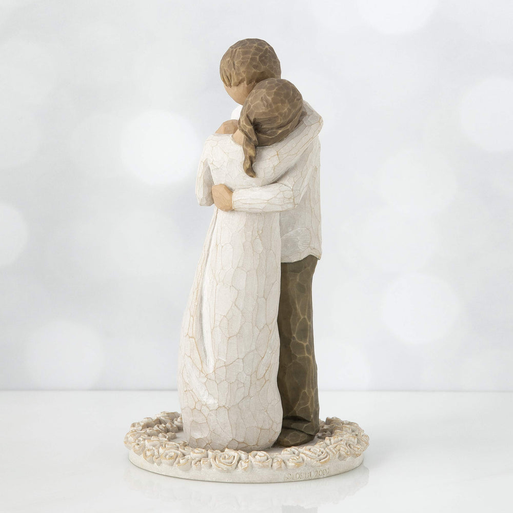 Willow Tree Promise Cake Topper woman in cream dress detail.