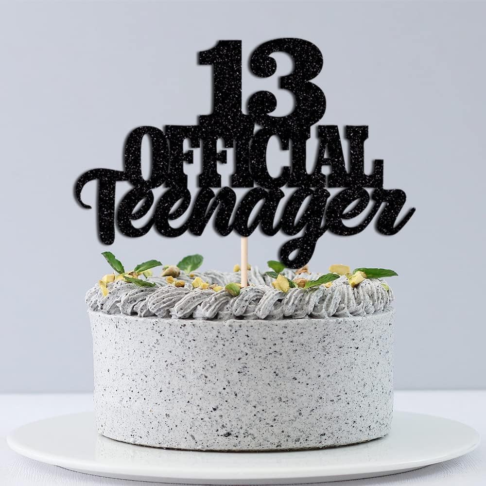 WRACKKIAR cake topper uses food-grade sticks for secure cake placement
