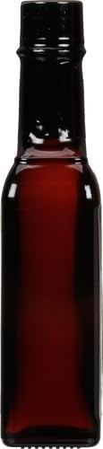 Wright's Liquid Smoke Applewood poultry shot emphasizes no-salt, all-natural seasoning.