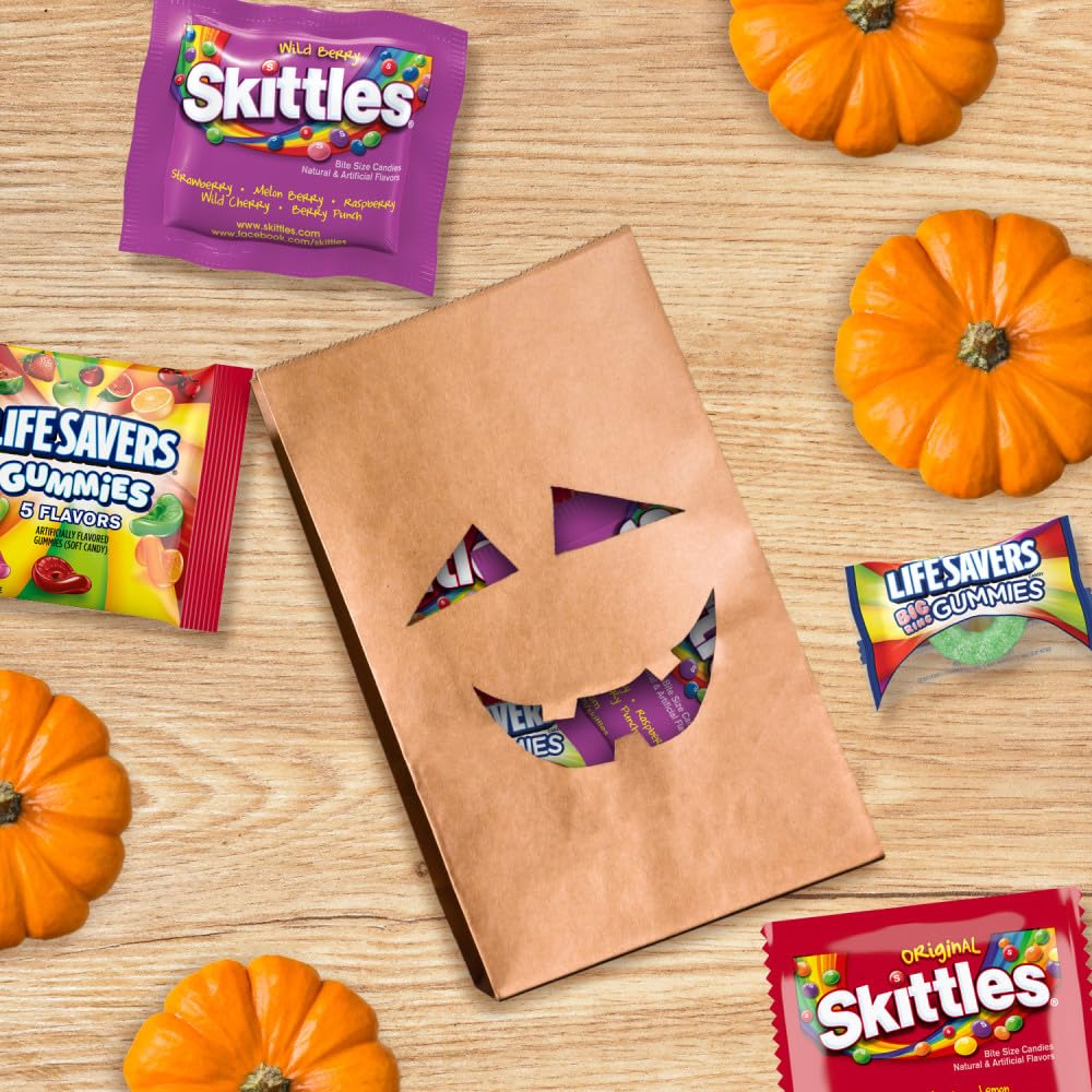 Wrigley’s candy cauldron display for trick-or-treaters.