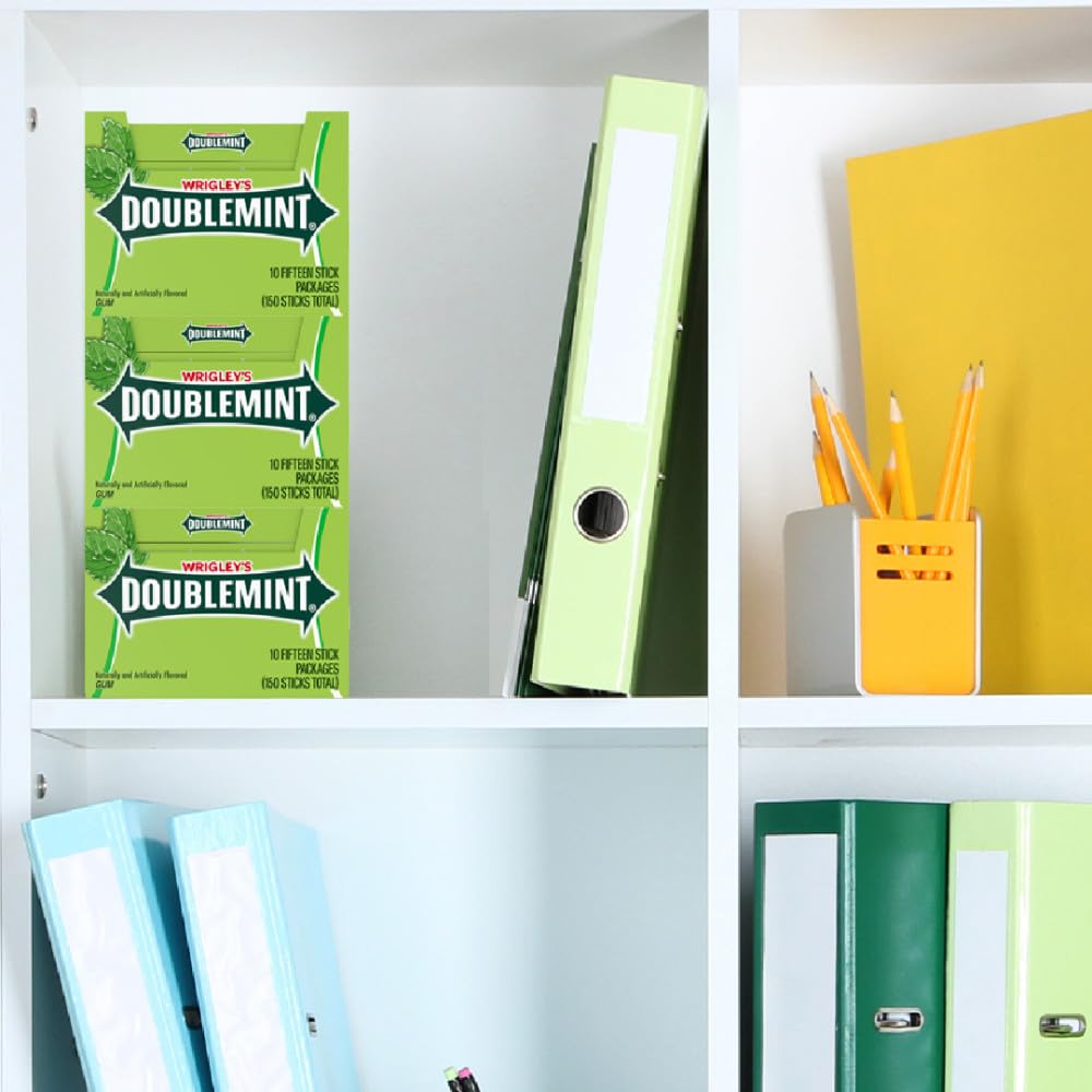 Wrigley's Doublemint pack opening action highlights easy access.