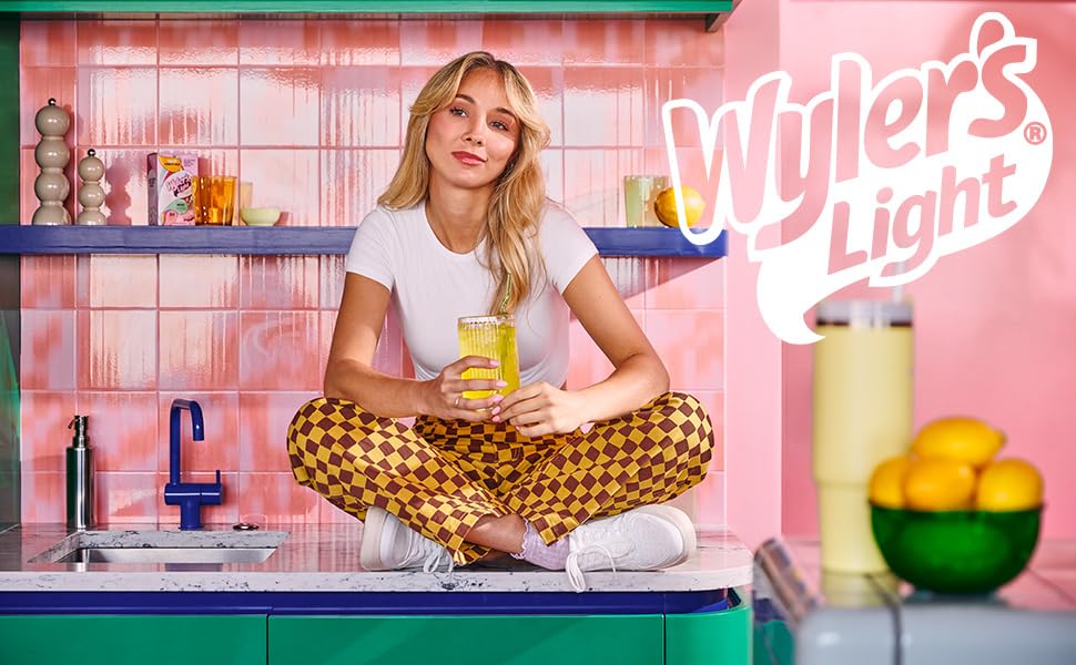 Wyler's Light Pickle Lemonade 3-box set provides 24 servings.
