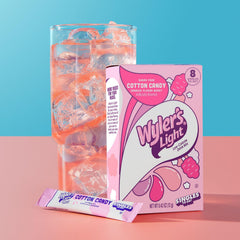 Wyler's Light powder dissolving in water for easy hydration