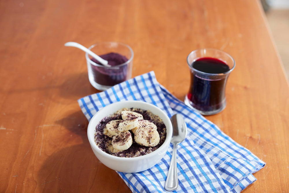 Included serving scoop for easy 5 g portions.