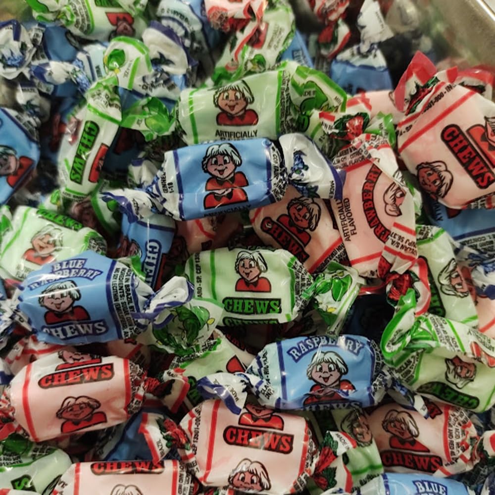 YANKEETRADERS sour fruit chews green apple for tangy snacking on the go.